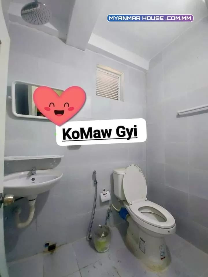  ♥( For Rent ) (6သိန္း )  စမ္း​ေခ်ာင္းၿမိဳ့နယ္/​ေျမနီကုန္း }  Mini Condo အဌား (Post) ေလးပါ။