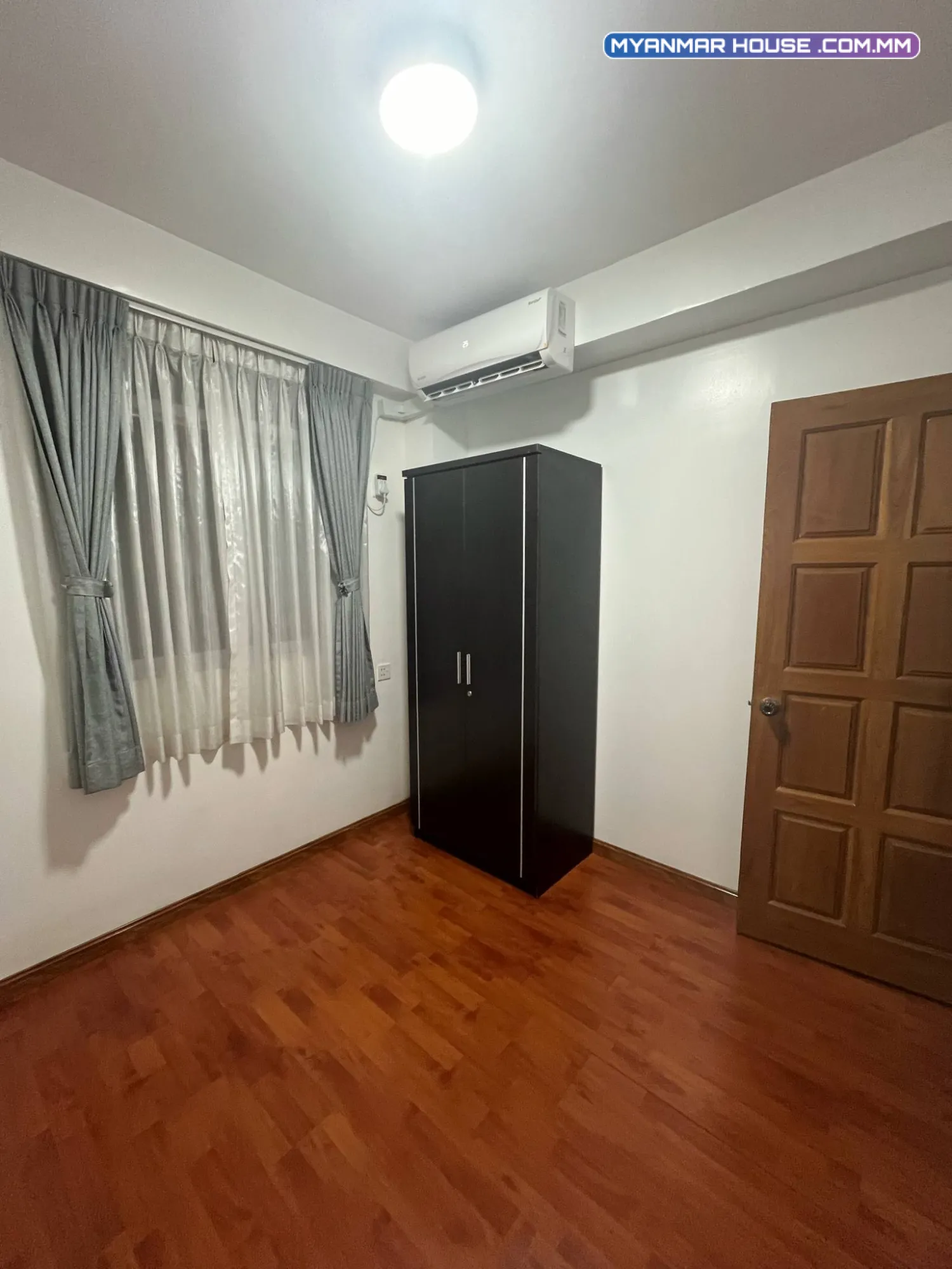 တောင်ဥက္ကလာ VIP (၆) ရပ်ကွက် Mini-Condo အရောင်း