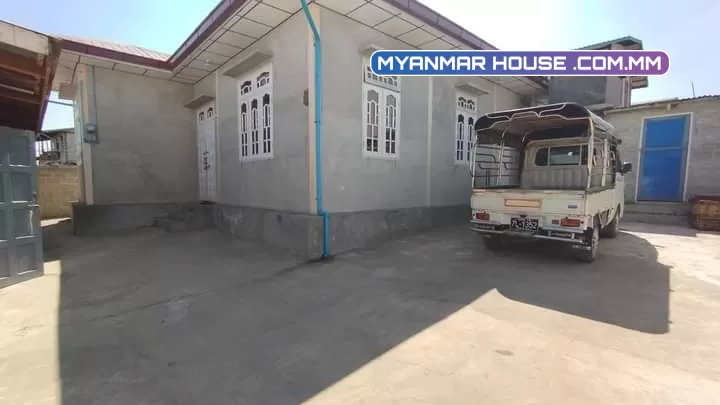 တည်နေရာ _ အောင်ပန်းမြို့၊ကလောမြို့နယ်(ခရိုင်) အကျယ်အဝန်း _ ၆၀' × ၅၀' (3000 Sqft)/#ဈေးနှုန်း _ ၁၂၀၀ သိန်း ( ညှိ ) ရောင်းနိုင်ဈေ