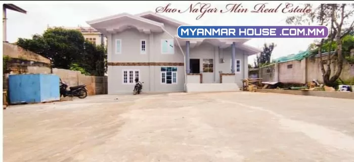 💎အိမ္အပါကိုမှ ၿခံက်ယ္က်ယ္နဲ႔ ေအးေဆးေနခ်င္သူအတြက္  ၊‌ေတာင္ႀကီးၿမိဳ့၊ဘုရားျဖဴရပ္ကြက္ 💎ေရထြက္ဦးလမ္းမ တစ္ကြက္ငုတ္ ေနရာတြင္       💎ၿခံဝိုင္းက်ယ္က်ယ္နဲ႔ 🏡 အိမ္ ေရာင္းရန္ရွိ။💰ေခၚေစ်း သိန္း 2600.