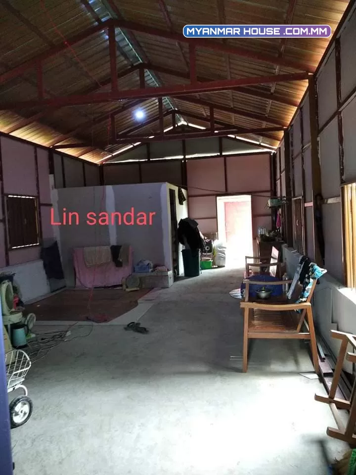 အိမ် နှင့် ခြံကွက် အရောင်း📣 20×60=သိန်း 210 (အပိတ်စျေးပါ) ရေမဝပ်ပါရှင့် ရွာမြေ