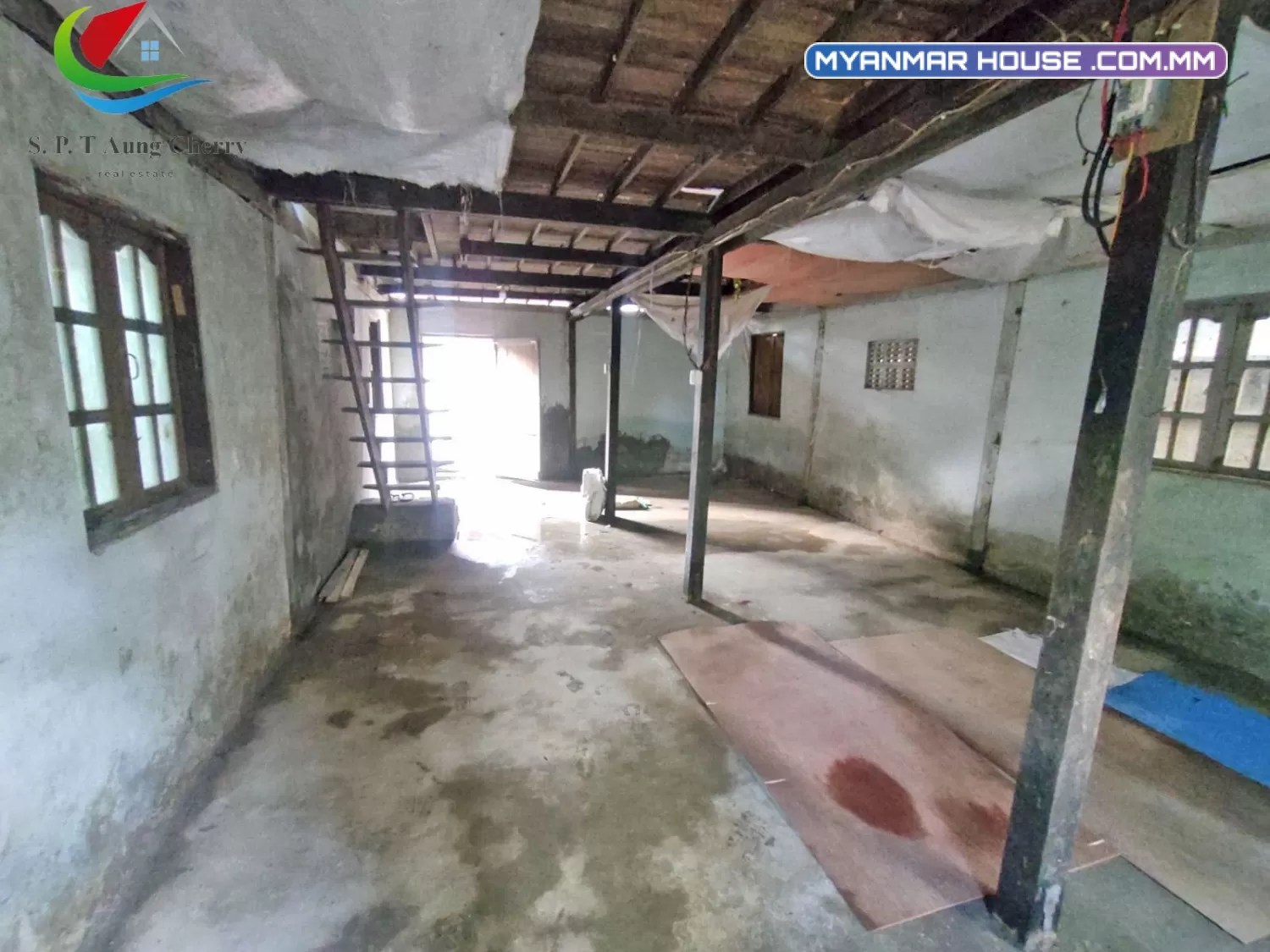 ဈေးနှုန်း - သိန်း 【𝟔𝟓𝟎】 💠 𝐁𝐍 (ʙʀɪᴄᴋ ɴᴏɢɢɪɴɢ) နှစ်ထပ်