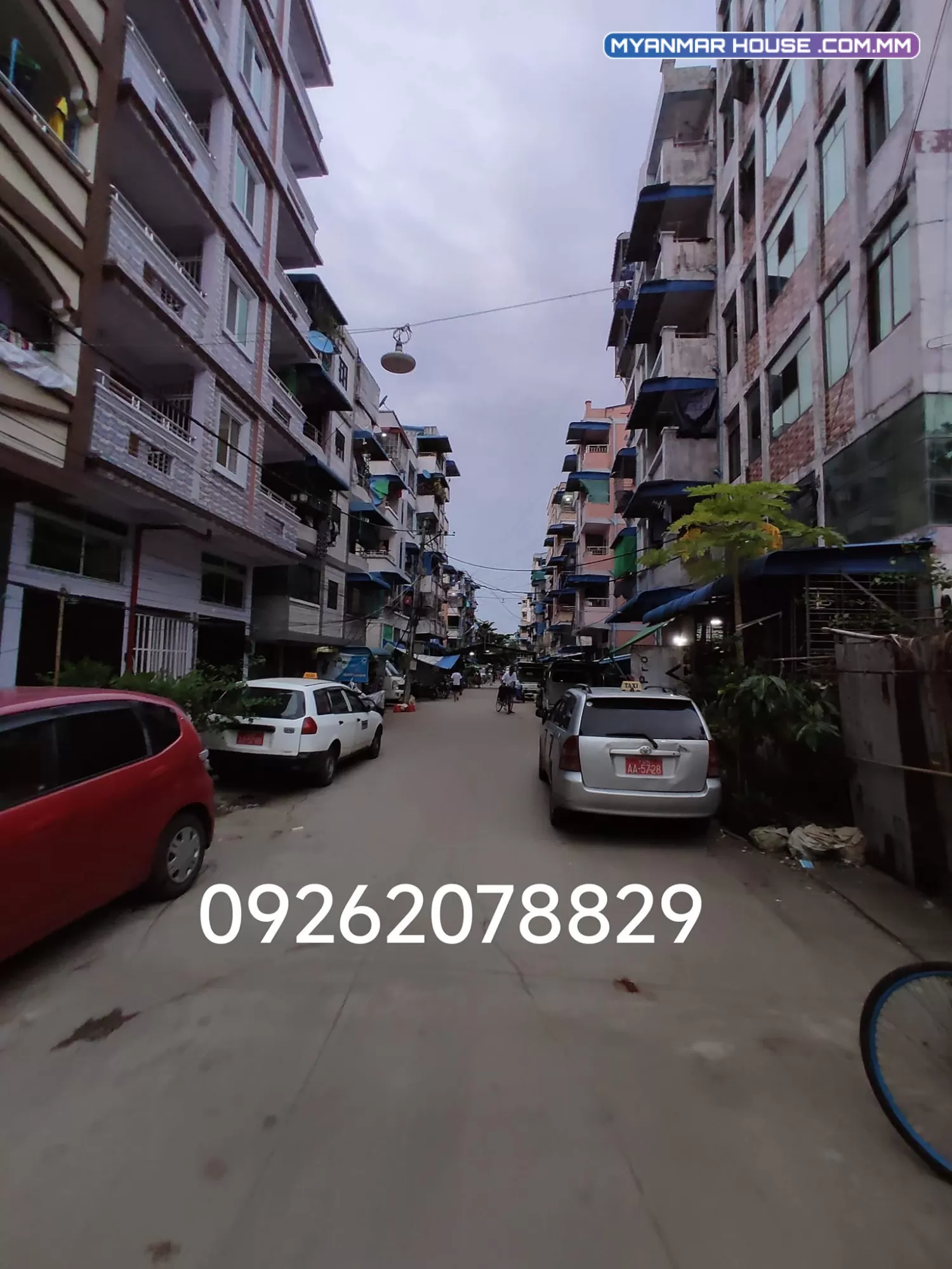 6ထပ်တိုက်(ပထမထပ်) တိုက်ခန်း  ရောင်းမည်