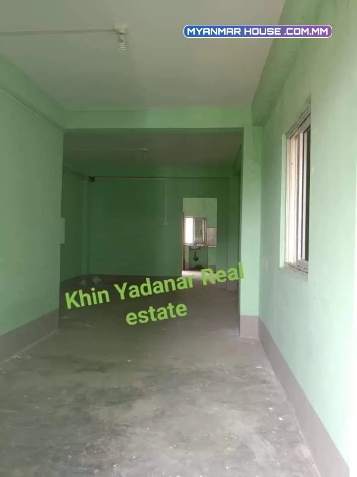 ၄လွှာ တိုက်ခန်းရောင်းမည် မရမ်းကုန်းမြိူ့နယ် သမိုင်း၁ရပ်ကွက် သမိုင်းမြို့သစ် ၃လမ်း  အောက်ဗဟိုလမ်းမနီး သမိုင်းမြို့သစ်ကားမှတ်တိုင်ဆင်း
