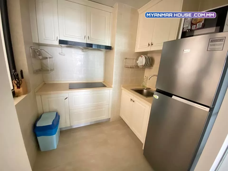 💥Golden City Condo မှာ Furniture အပြည့်အစုံပါဝင်ပြီး 2 Bedroom (အလွှာမြင့်) အခန်