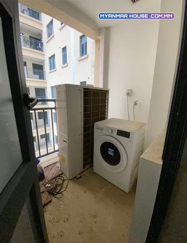 💥Golden City Condo မှာ Furniture အပြည့်အစုံပါဝင်ပြီး 2 Bedroom (အလွှာမြင့်) အခန်