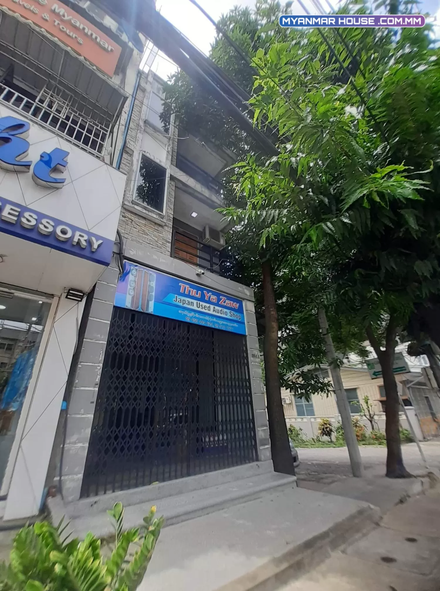 လက်ထဲငွေအများကြီးမထားချင်ဘူး တစ်ခုခုလေး အကျိုးရှိအောင်ရင်းနှီးမြှုပ်နှံချင်တဲ့ လူကြီးမင်းများအတွက်မထင်ထားရတဲ့ စျေး နဲ့ နေရာကောင်းတစ်နေရာကိုရောင်းပေးပါ့မယ်။