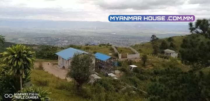 ရှမ္းျပည္နယ္ေတာင္ပိုင္ေတာင္ႀကီးၿမိဳ့နယ္ ဖရဲ နယ္ေျမ ၁၁ ဆက္သြယ္ေရးကုန္လမ္း 40 60  အုတ်တံတိုင္ခတ္ၿပီးသာ သိန္း 200 ပါရွင့္