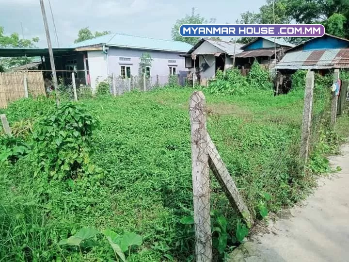 ခြံအမြန်ရောင်းမည်/ပိုင်ရှင်တိုက်ရိုက်၊ မှော်ဘီမြို့/စမ်းချောင်းပေါက်ကျေးရွာ