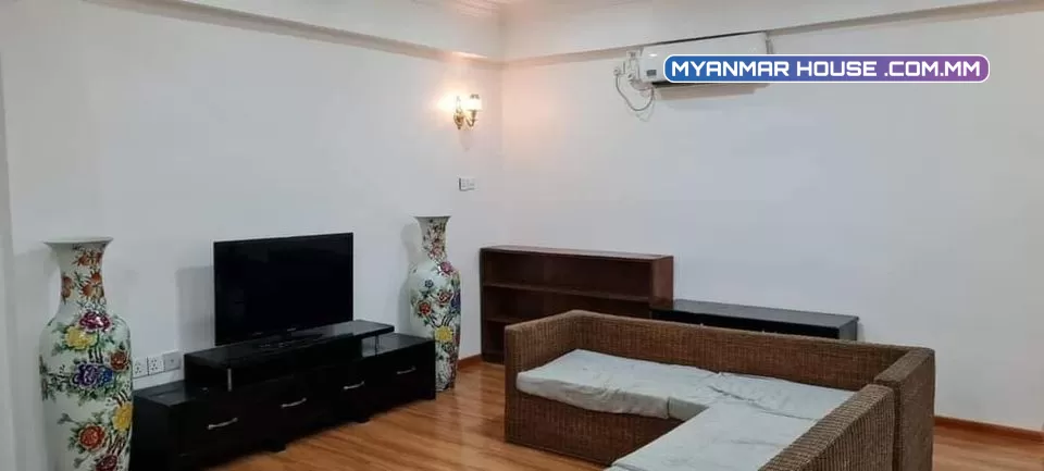 #For sale,Bahan Township  ထောင့်ခန်း လေဝင်လေထွက်ကောင်း၊ အလင်းရောင်ရ
