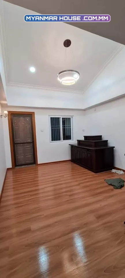 #For sale,Bahan Township  ထောင့်ခန်း လေဝင်လေထွက်ကောင်း၊ အလင်းရောင်ရ