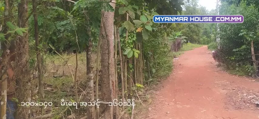 တိုက်ကြီး‌‌ ဖောင်ကြီးလမ်းဘေး မေတ္တာအေးကျေးရွာ ရွာလမ်းမကြီးဘေး