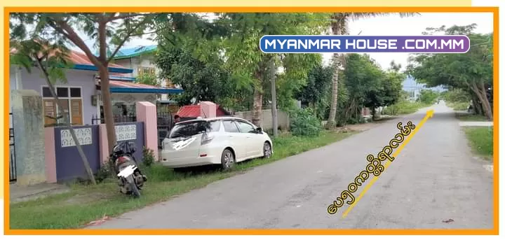 ေညာင္ေရႊၿမိဳ့၊ နႏၵဝန္းရပ္၊ ေဖာင္ေတာ္ျပန္လမ္းမႀကီးေဘးအ.ထ.က(၁) အနီး‌ ေဈးတန္တန္ႏွင့္ မိသားစုအသင့္ေနအိမ္၊ ေရမီးအစုံပါေရာင္းရန္ရွိပါတယ္ဗ်ာ။🙏
