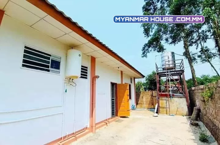 ပြင်ဦးလွင်ရှိ စျေးသင့်တဲ့ နေသင့်တဲ့ RC တိုက်ကောင်းအရောင်းလေးပါရှင့်