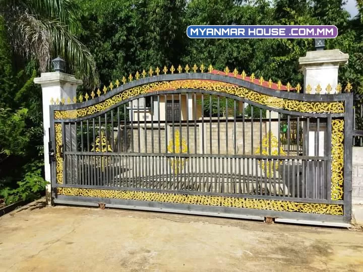 ပြင်ဦးလွင်​မြို့အေးဆေးဆိတ်ငြိမ်သောနေရာမှ ခြံကျယ် အိမ်ပါ အရောင်းလေးပါ