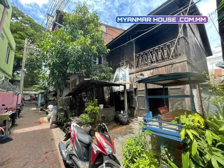 မန္တလေးတိုင်းဒေသကြီး ချမ်းအေးသာဇံမြို့နယ်ရှိ ဂိုဒေါင်နဲ့ အဆောင်ဖွင့်ရန်သင့်တော်တဲ့ ပျဉ်ထောင် ၂ ထပ်အိမ်အရောင်း (အရှေ့ဘက်အလှည့်)ပိုင်ရှင်တိုက်ရိုက်လေးပါ