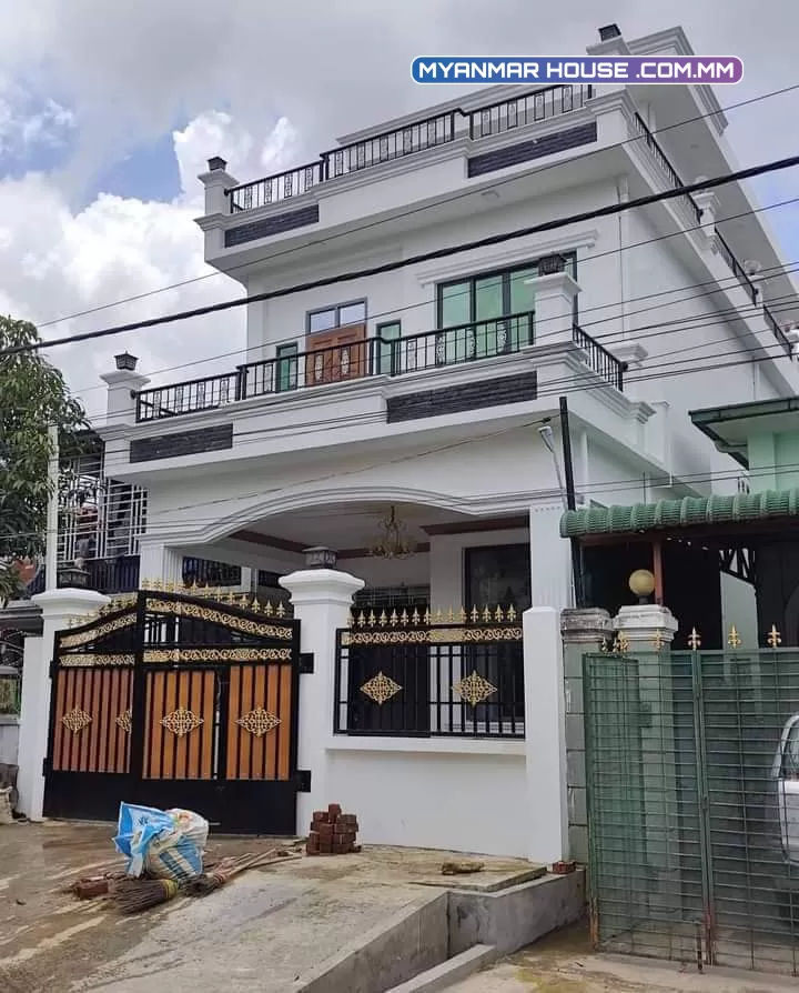 မြောက်ဒဂုံရှိ အသစ်စက်စက် RC3ထပ်တိုက် အရောင်းလေးပါ