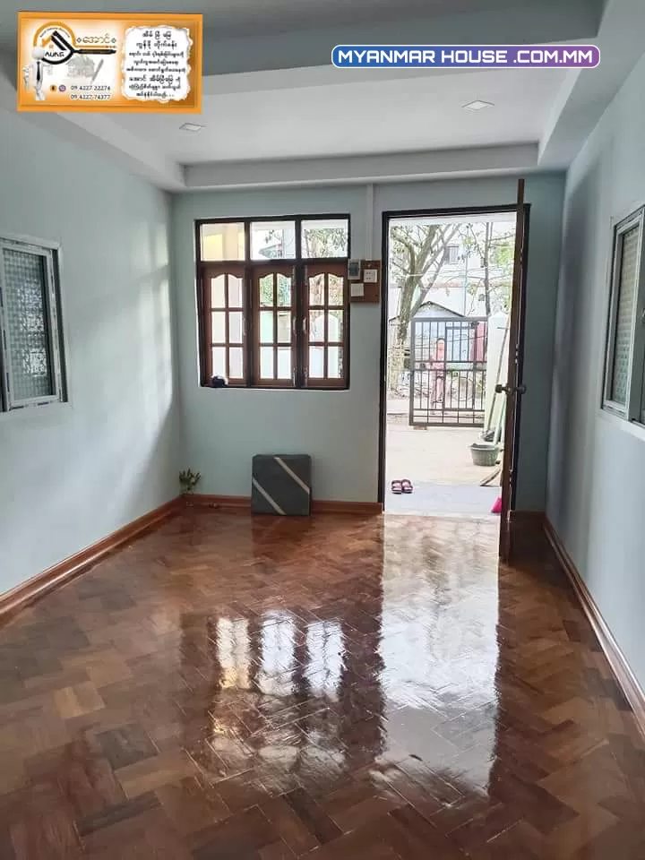 တောင်ဒဂုံရှိ နှစ်ထပ်တိုက်အသစ် အရောင်းလေးပါ