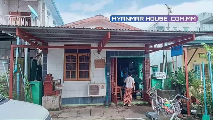 တောင်ဒဂုံရှိ အသင့်နေ အိမ်လေးပါရှင့်
