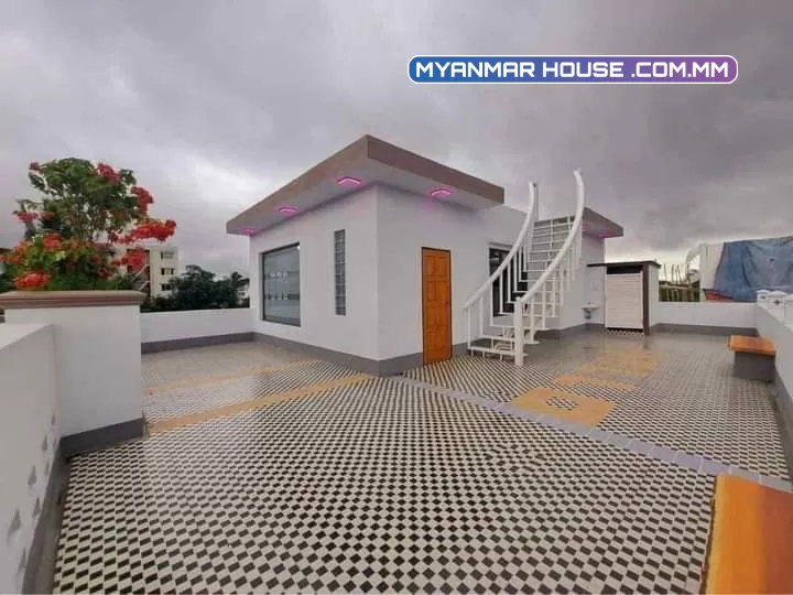 မြောက်ဒဂုံ ပင်လုံဆေးရုံအနီး Penthouse အပါ လုံးချင်းအိမ်အရောင်းလေးပါ