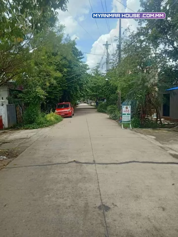 မြောက်ဒဂုံရှိ စျေးနီး ကျောင်းနီး လုံးချင်းအရောင်းလေးပါ