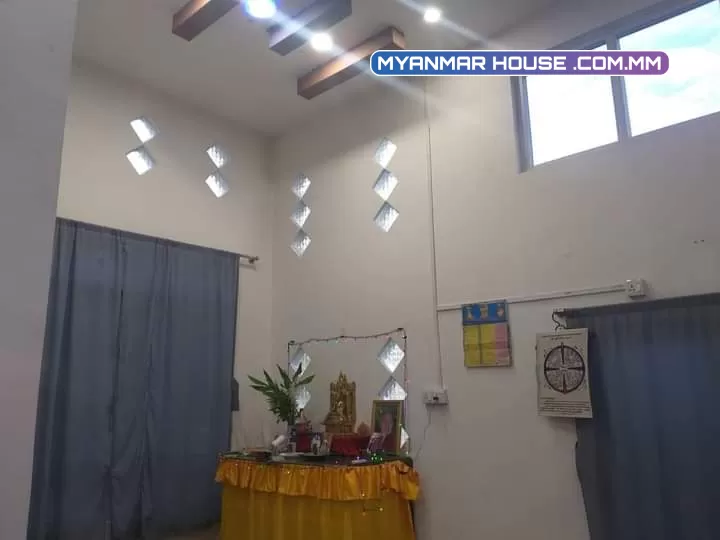 တောင်ဒဂုံရှိ လုံးချင်းတိုက်သစ်အရောင်းလေးပါ