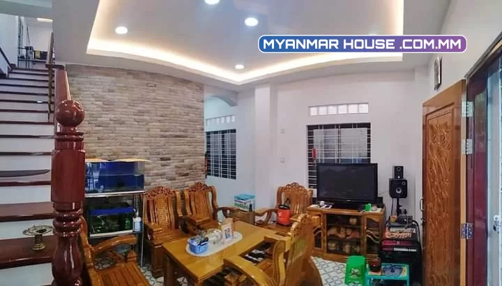 ေမြာက်ဒဂုံရှိ 2RC တိုက် အရောင်းလေးပါ