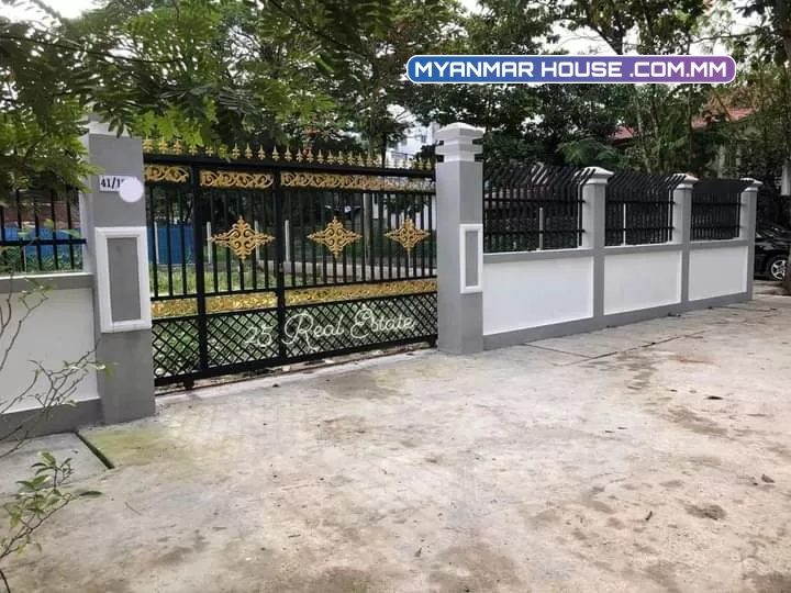 ​မြောက်ဒဂုံရှိ ထောင့်ကွက် မြေအရောင်းလေးပါ