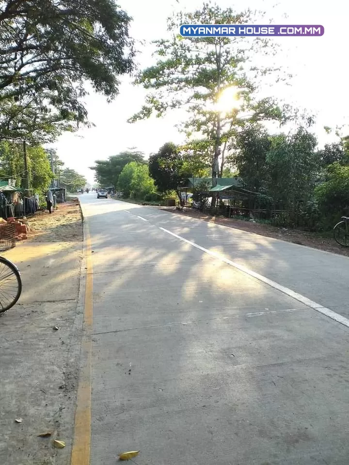 တောင်ဒဂုံရှိ ရေမီးအစုံ လုံးချင်းအရောင်းလေးပါ