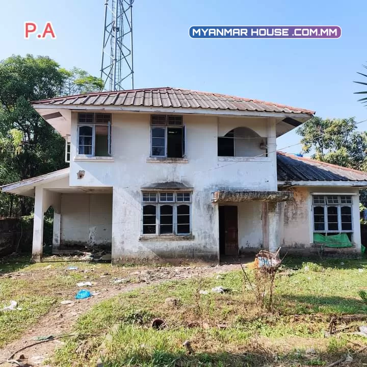 အရှေ့ဒဂုံရှိ လုံးချင်းအရောင်းလေးပါ
