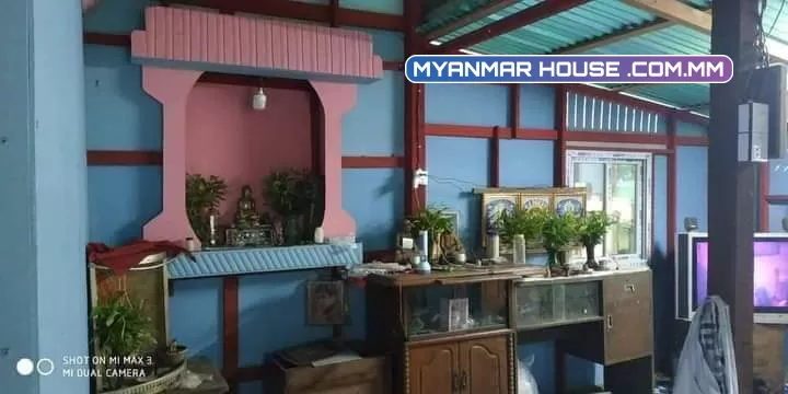 အရှေ့ဒဂုံရှိ ရေမီးအစုံလုံးချင်းအရောင်းလေးပါ