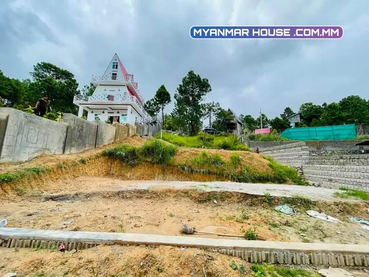  ကလောအင္းျပင္ ေပ၅၀ပတ္လည္ ၿခံအုတ်တံတိုင္းခတ္​ၿပီး ရြာတိုးခ်ဲ႕ေျမ ေဈး-၂၈၀