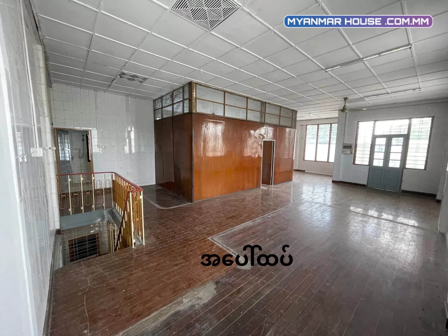 မြောက်ဥက္ကာလာပမြို့နယ် ခေမာသီလမ်းနှင့် မေဒါဝီလမ်းထောင့် ၂ထပ်တိုက်ဆိုင်ခန်းအငှါး