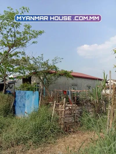 လှိုင်သာယာ မြို့နယ် ၂၀ ရက်ကွက် ထာ၀ရ ၁ လမ်းရှိ လုံးချင်းအိမ်အရောင်းပါ