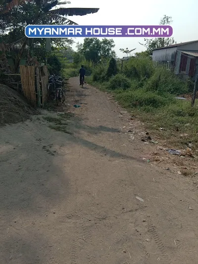 လှိုင်သာယာ မြို့နယ် ၂၀ ရက်ကွက် ထာ၀ရ ၁ လမ်းရှိ လုံးချင်းအိမ်အရောင်းပါ