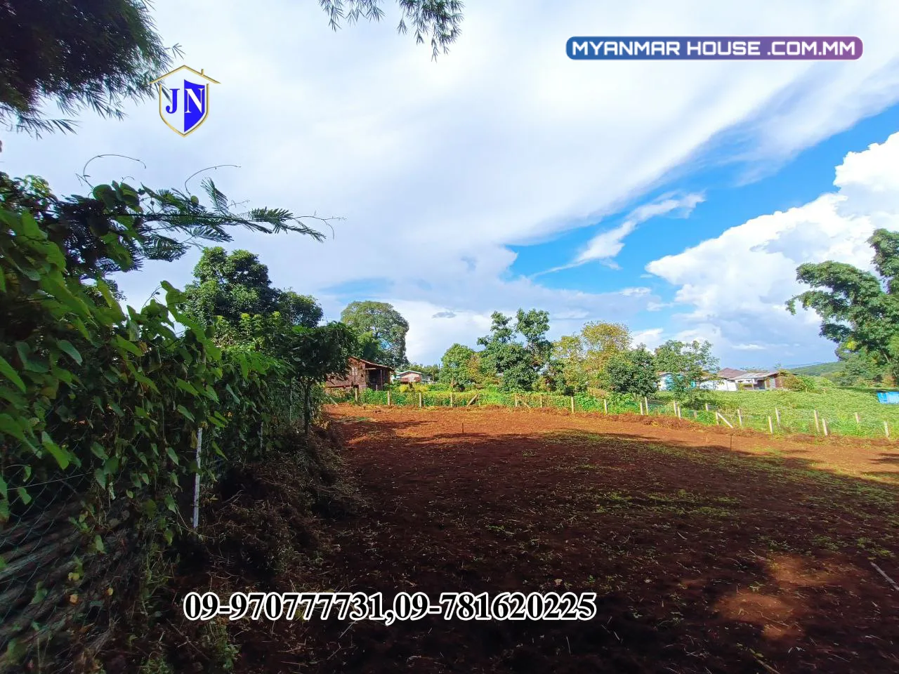 ကိုယ်ရဲ့လက်ရှိနေနေတဲ့ ဘဝရဲ့ကျန်ရှိနေတဲ့ သက်တမ်းလေးကို အေးချမ်းတဲ့ရွာလေးထဲမှာအခြေချနေထိုင်ချင်တဲ့ စိတ်ကူးလေးများရှိပါသလား📌