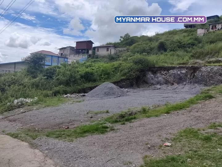 တောင်ကြီးမြို့  ကံကြီးရပ် (ဂနိုင်ရေး)  နယ်မြေ (၄)  မြလေးလမ်း အကျယ်ပေ ၄၀ × ၇၀မြေကွက်၊#ရောင်းဈေးသိန်း၄၂၀  ပိုင်ရှင် တိုက်ရိုက် ဖြစ် လို့ ဈေးမများစေရပါဘူ။