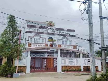 မြောက်ဒဂုံ ပင်လုံဆေးရုံအနီး Penthouse အပါ လုံးချင်းအိမ်အရောင်းလေးပါ