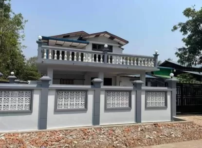 အရှေ့ဒဂုံရှိ တိုက်သန့်အရောင်းလေးပါ
