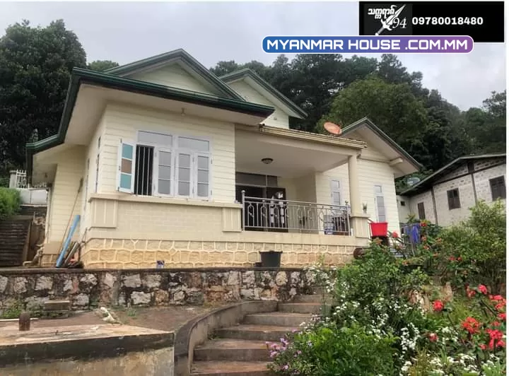 ❗ကလောမြို့ City View ကို ခံစားရမယ့်       တစ်ထပ်တိုက် လှလှလေး နဲ့ ခြံ ရောင်းပါမယ်ဗျ...  ရပ်ကွက် (၁) ပြည်ထောင်စုလမ်းမကြီးဘေး  တစ်ကွက်ငုတ် မြို့မဈေးအနီး, ကားဂိတ်နီး ဆေးရုံအနီးဈေး - 3800 သိန်း ညှိနှိုင်း (ပိုင်ရှင် တိုက်ရိုက်)
