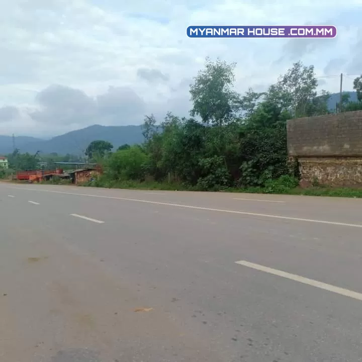 👉မူဆယ္​ၿမိဳ့နယ္နမ့္အြမ္ရြာ မိန္းလမ္းမေပၚ👉ေျမကြက္ေရာင္းရန္ရွိ ဆိုင္ဘဲဖွင့္မလား ဂိုေဒါင္ဘဲလုပ္မလားokတယ္ရွင့္😊👉ေျမအက်ယ္ ေပ 50*100👉အရင္တ႐ုတ္ေငွ တစ္သိန္းေရာင္းတဲ့ေျမကြက္  ❗အခု သိန္း 280 နဲ႔ေရာင္းေပးမယ္