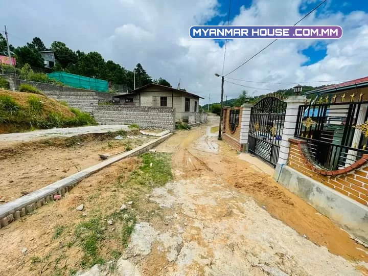  ကလောအင္းျပင္ ေပ၅၀ပတ္လည္ ၿခံအုတ်တံတိုင္းခတ္​ၿပီး ရြာတိုးခ်ဲ႕ေျမ ေဈး-၂၈၀