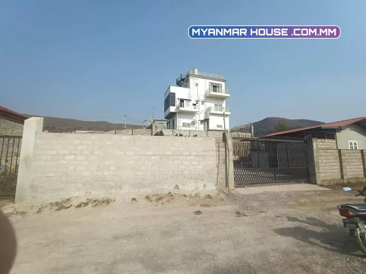 #တောင်ကြီးမြို့ #ကံကြီး  ကျောက်တလုံးလမ်းမကြီးအနီး မီတာလျှောက်ပြီး  အကျယ်-၅၀×၆၀  ပိုင်ဆိုင်မှု-အရပ်စာချုပ်  ဈေး-သိန်း(၅၅၀)