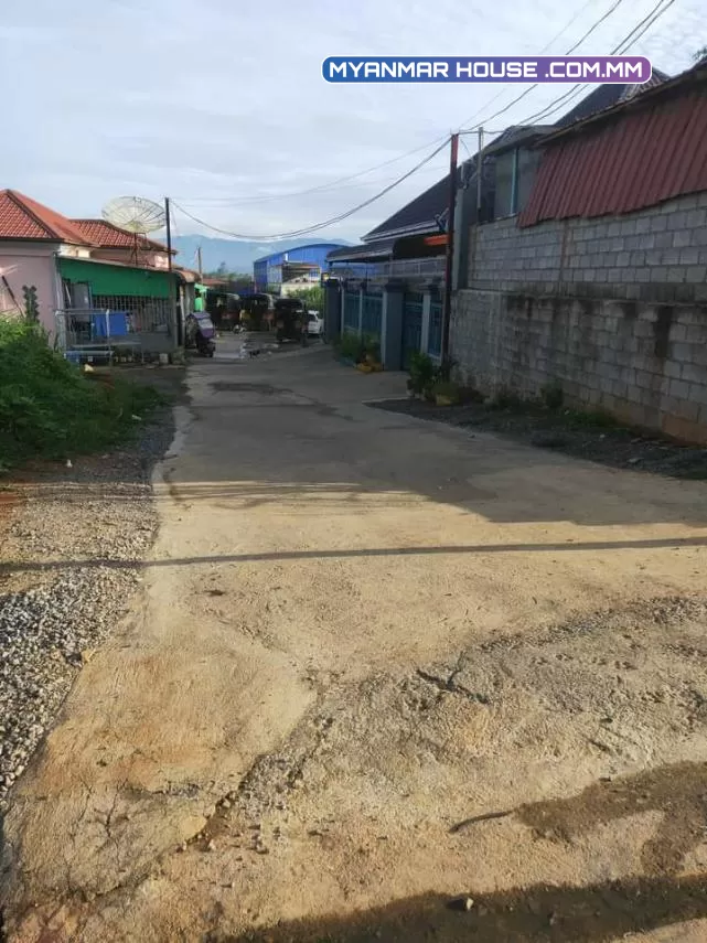 ေရာင္မည္ စက္မူ႔ဘက္ပါ အိမ္ ပါ ေရမီး အၿပီးစီးပါ လူေန႐ုံအဆင္သင့္ပါ ေစ်း450ေလ်ာ့ေပအံုးမွာပါ ဆက္သြယ္ရန္ ဖုန်းနံပတ္ 09251410870