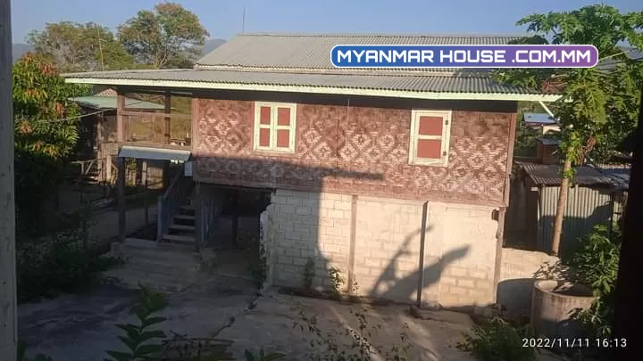 ညောင်ရွှေ ဘုရားကြီးရပ် ပေ၃၀လမ်း တကွက်ငုတ် ၅၅×၄၅ ပေ အိမ်အပါ ရေမီးစုံ သိန်း ၂၅၀ အလျော့အတင်းရှိ 09445211956 09796874176