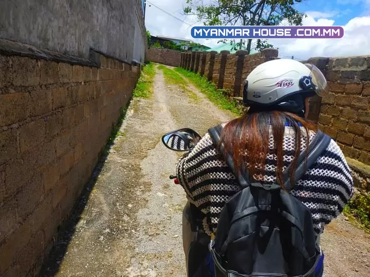 ေတာင္ႀကီးၿမိဳ့ ေက်ာင္းႀကီးစုဖရဲ​ ရပ္ကြက္ ၿမိဳ့ထဲနဲ႔  15min ေလာက္ပဲ ေမာင္းရတယ္ေနာ္ 😍  အိမ္အပါ ကို ေစ်း - 2500 (အေလ်ာ့အတင္းရွိ) 😍