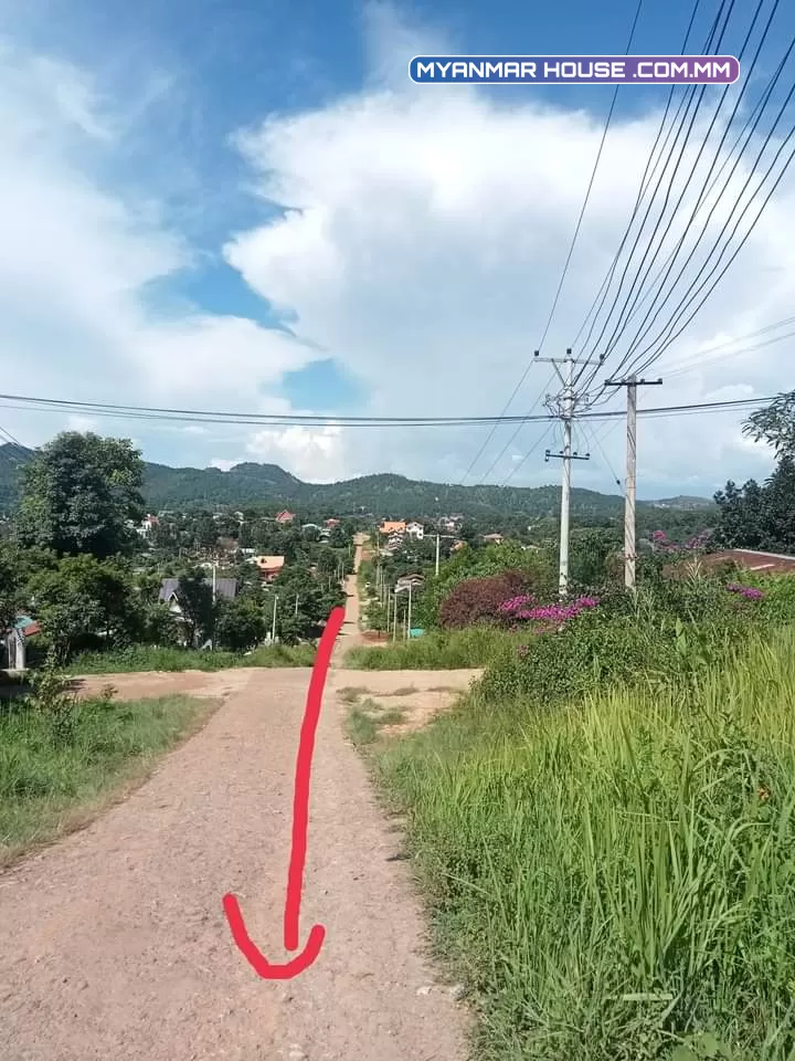 က လောၿမိဳ့ ရပ္ကြက္၉ ေျမအက်ယ္က ေပမျက်နှာစာ၅၀ အလ်ားေပ၁၀၀ ေစ်းကသိန္း ၂၀၀ အေသးစိတ္ ေမးျမန္ နိုင်ပါတယ္ 09761771570 09404277072 ဆက္သြယ္ေပးပါရွင့္