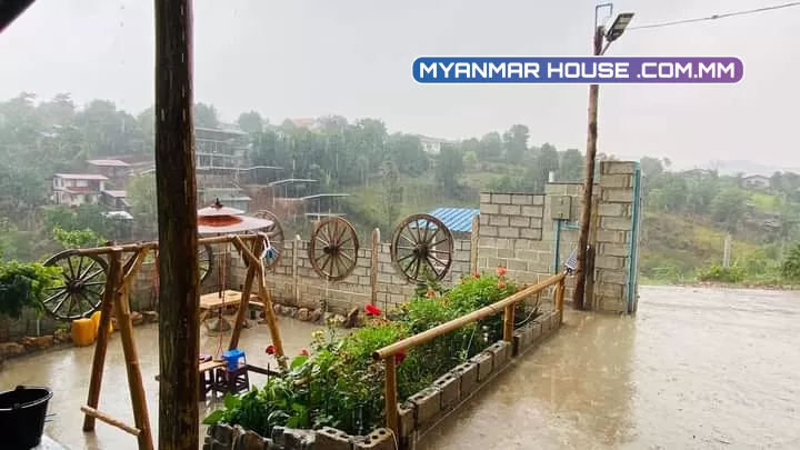 ပိုင်ရှင် ကျွန်မ ကိုယ်တိုင်ရောင်းမည်။ ရပ်ကွက်(၉)၊နှီးဘုရားလမ်းသွယ်(၃)၊ ကလောမြို့  Cafe Kalaw နား ပေ၄၀*ပေ၅၀/105မြေ//ဈေးနှုန်း-သိန်း၁၂၀၀ကျပ်