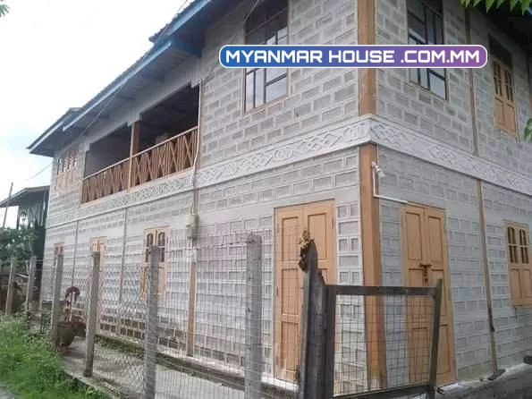 ေညာင္ေရႊၿမိဳ့ နႏၵဝန္၁ရက္ကြပ္တြင္ ႏွစ္ထက္ေရာင္းမည္ ေဟာ္နန္းေတာင္ဘက္ ေပ၅၅.၄၅.ေပ ၄၀.၂၇ရွိ ေရမီးပါ ပိုင္ရှင္တိုက္ရိုက္ပါ သိန္း(550)ဖြင့္ေရာင္းမည္
