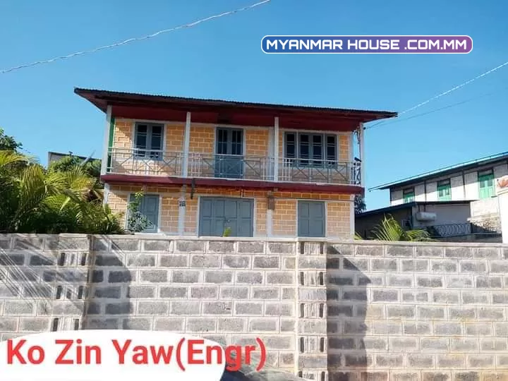 တည်နေရာ _ ကလောခရိုင်၊ အောင်ပန်းမြို့၊ ညောင်ပင်ထောင်ရပ်ကွက် အကျယ်အဝန်း _ 60'×80'_35' ပိုင်ဆိုင်မှု _ ပုံစံ ၁၀၅ (မြို့မြေ)ဈေးနှုန်း _ ၁၂၀၀ သိန်း (ညှိနှိုင်း) 